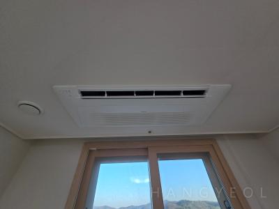 경기도 용인시 기흥구 구갈동 기흥역 파크 푸르지오 시스템에어컨 실내기