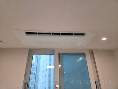 경기도 용인시 수지구 성복동 성복역롯데캐슬골드타운 시스템에어컨 실내기