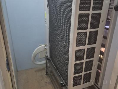 경상남도 양산시 물금읍 양산신도시3차동원로얄듀크비스타 시스템에어컨 실외기