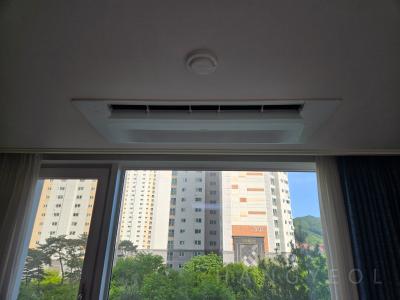 경상남도 김해시 율하동 율상마을푸르지오3단지아파트 시스템에어컨 실내기