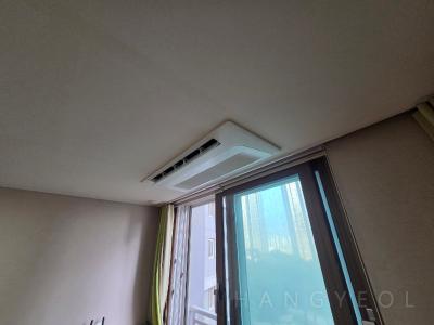 경기도 수원시 장안구 정자동 수원 SK SKY VIEW 시스템에어컨 실내기