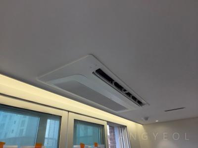경기도 오산시 금암동 꿈에그린 더 센트럴 시스템에어컨 실내기